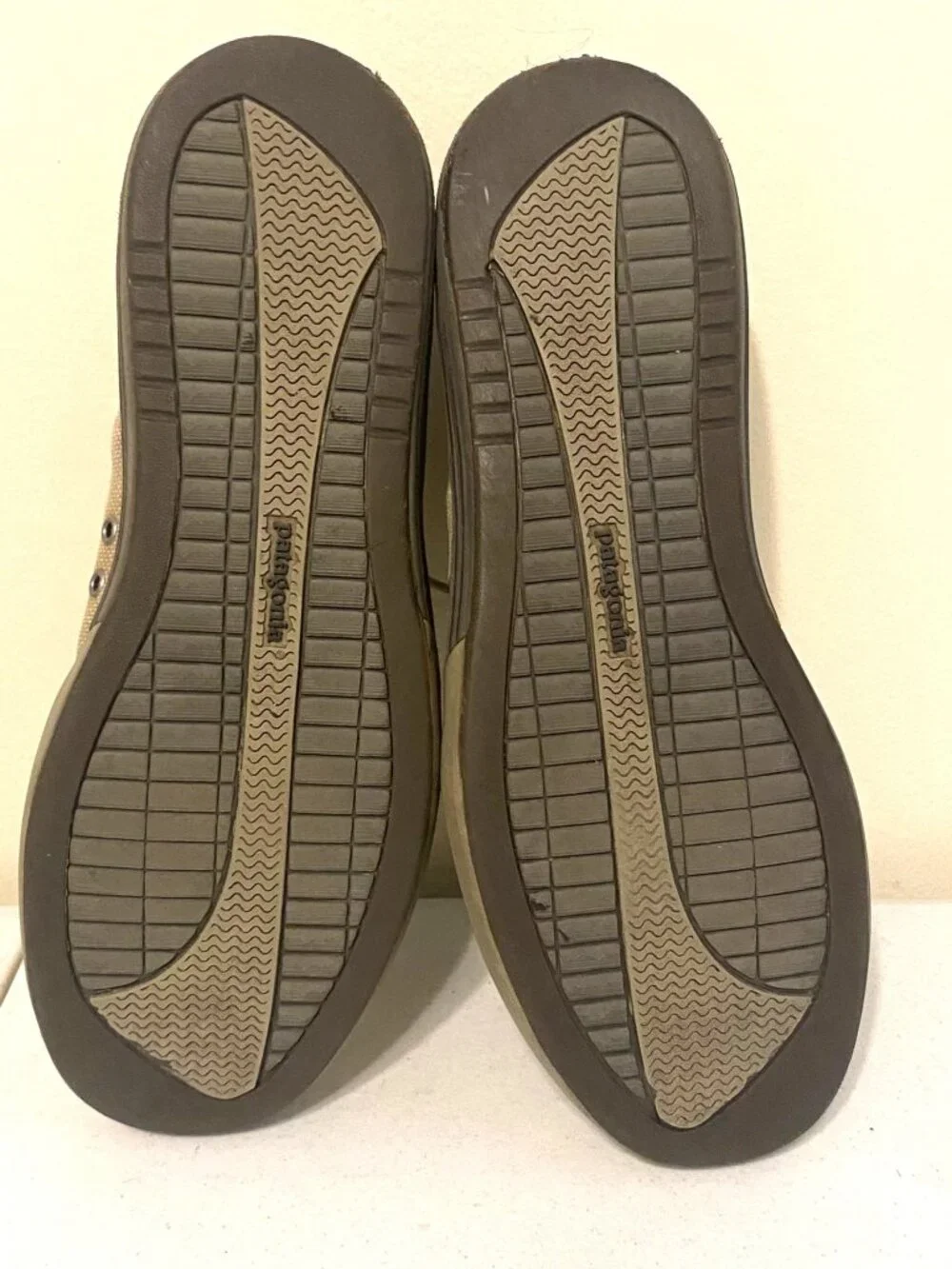 Men's Patagonia Whino‎ Dark Burlap Hemp T50783 Casual Sneakers Size 9.5